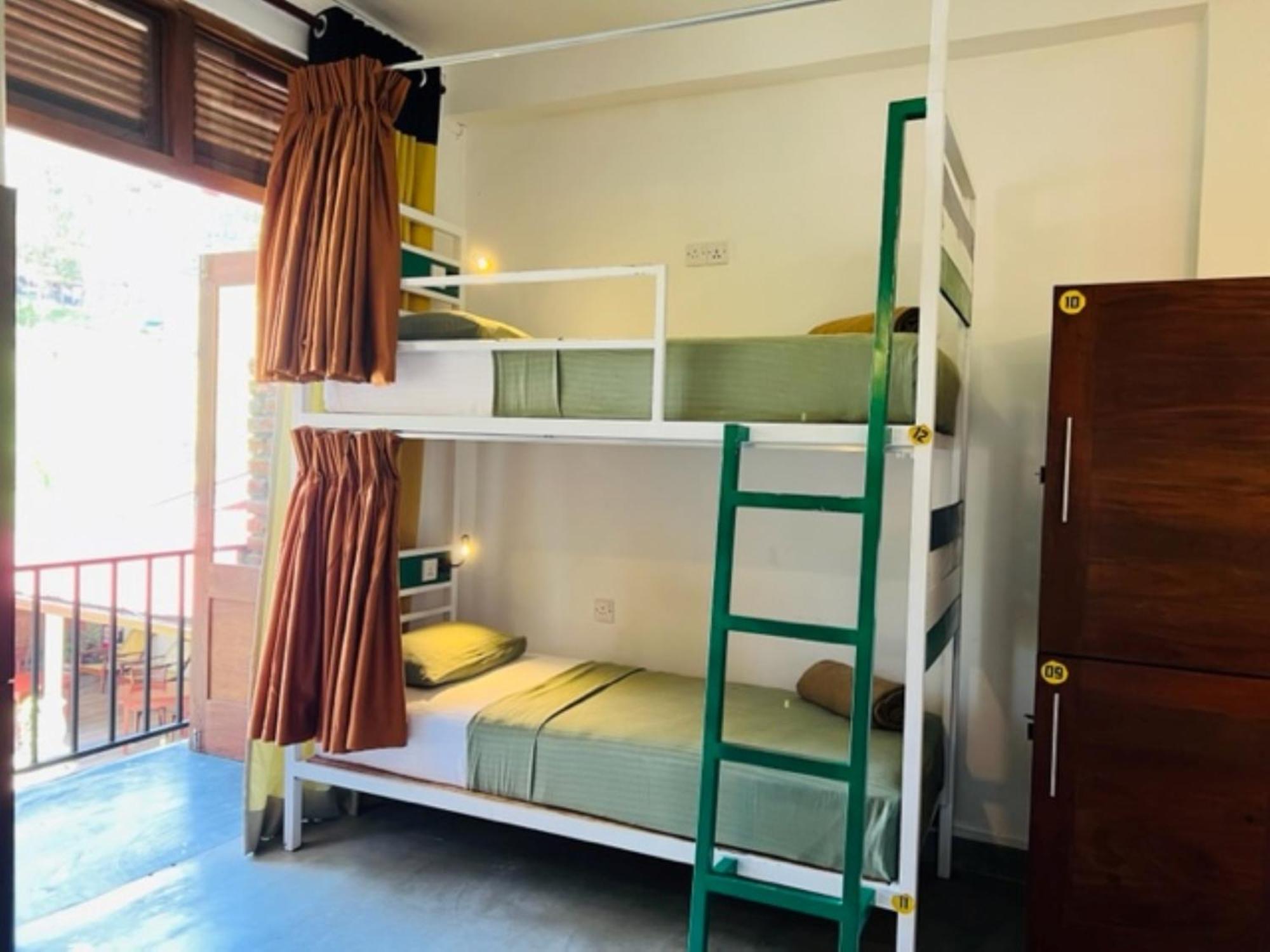 Downtown Hostels Procida Dış mekan fotoğraf